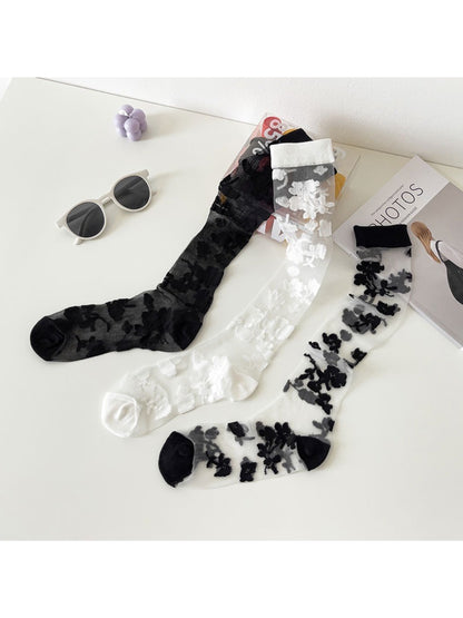 Rufia - Embroidered Floral Mesh Crew Socks product image 1