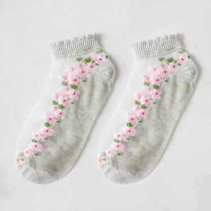 Rufia Floral Short Ankle Sheer Socks sock shape