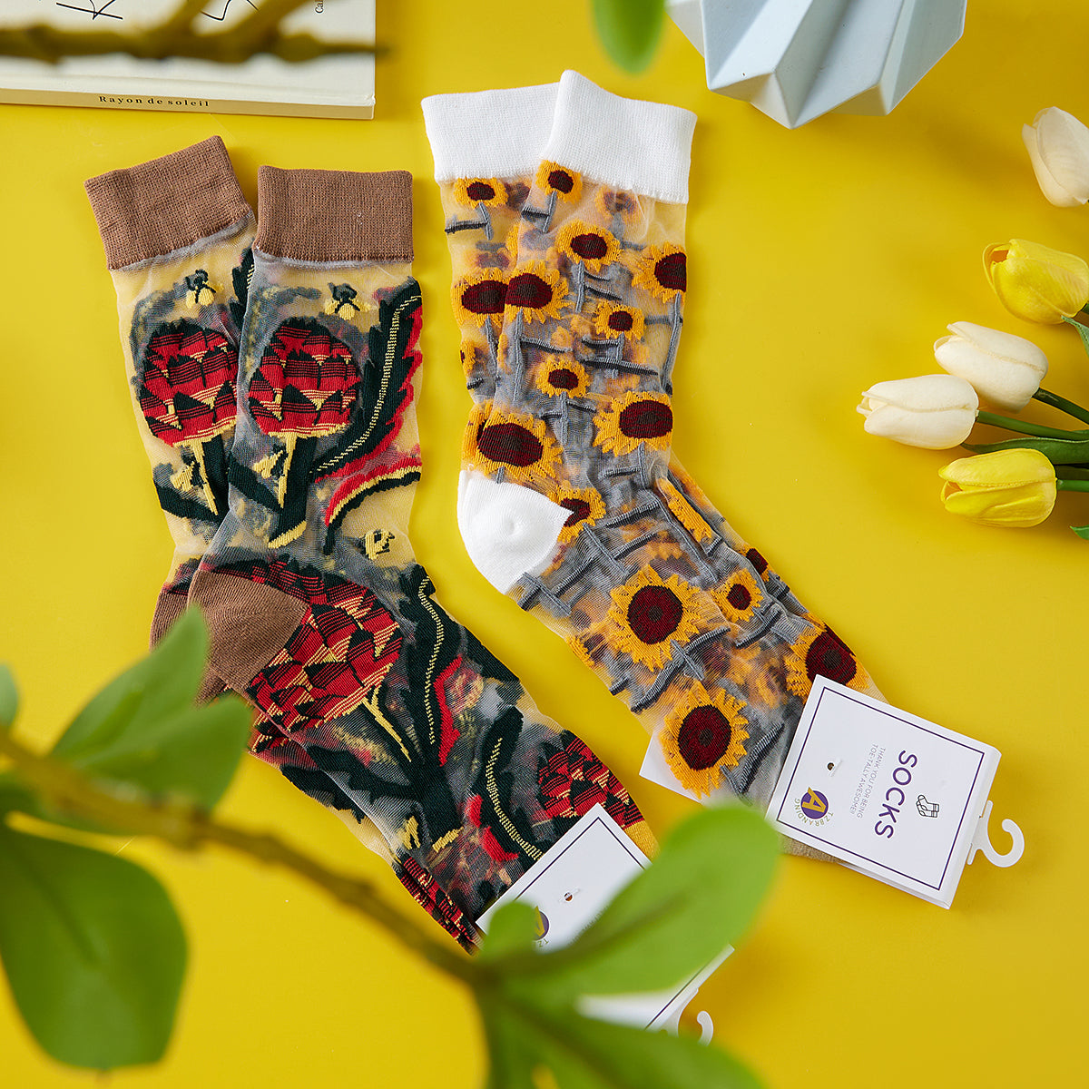Rufia - Delicate Floral Summer Socks