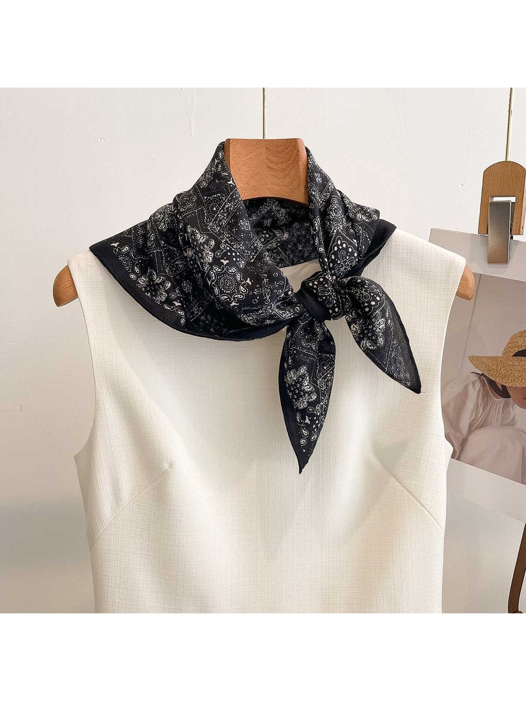 Scarvii - Painterly Floral Fashion Square Scarf