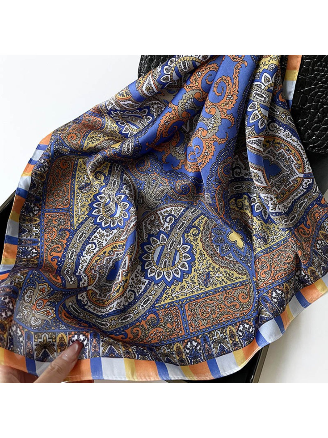 Scarvii - Everyday Paisley Print Square Scarf