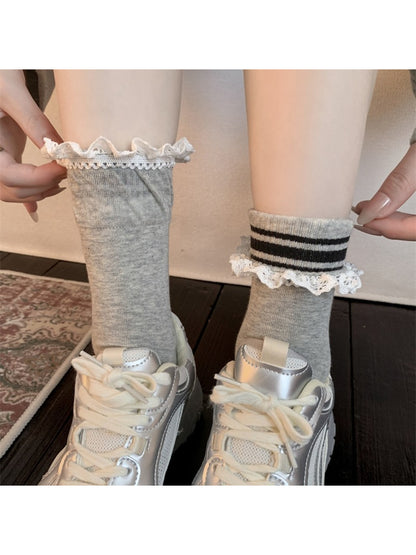 Rufia - Lace Trim Striped Cuff Crew Socks