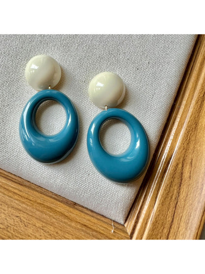 Earwish - Modern Oval Hoop Earrings