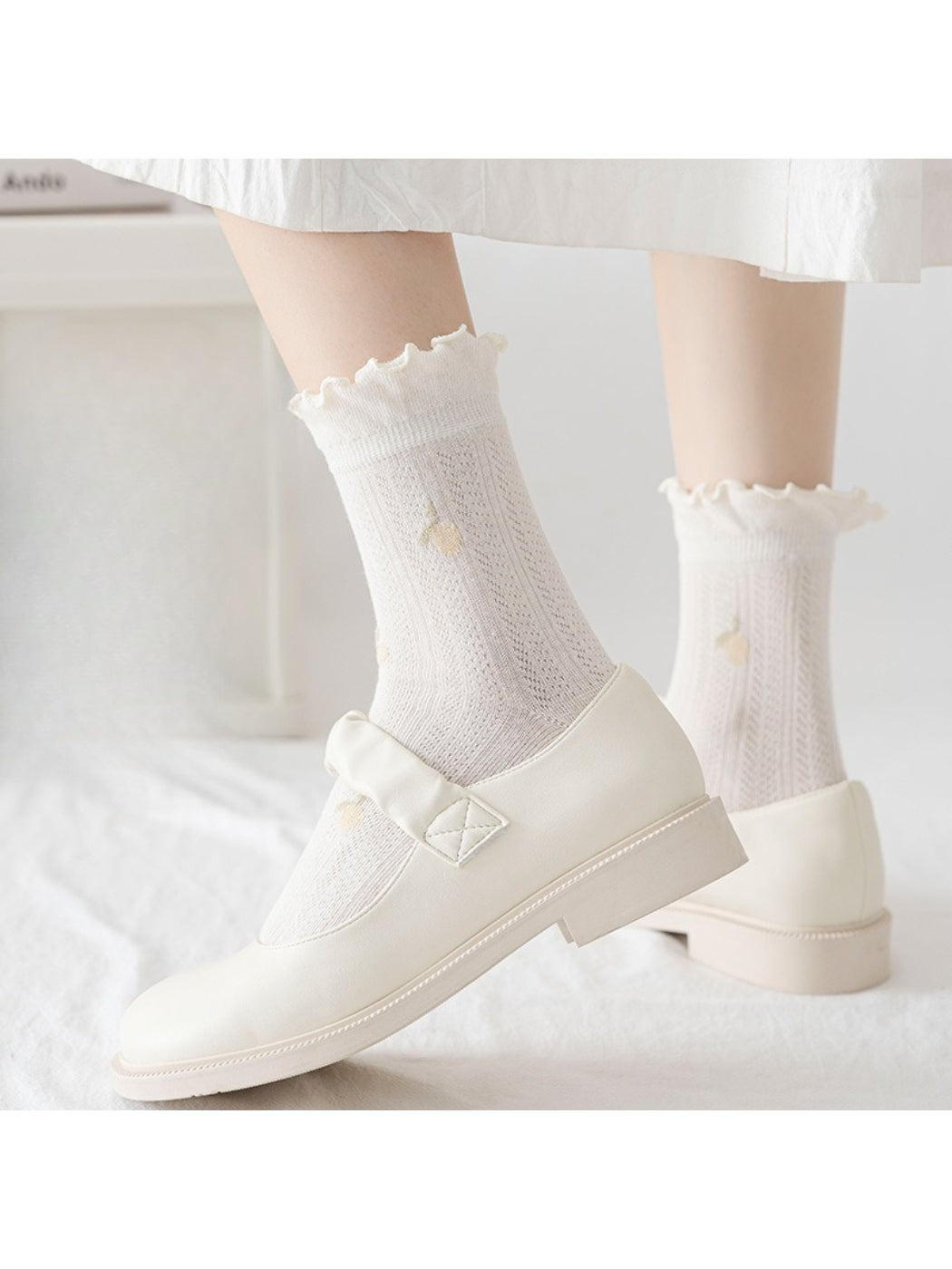 Rufia - Loose Fit Floral Crew Socks product image 7