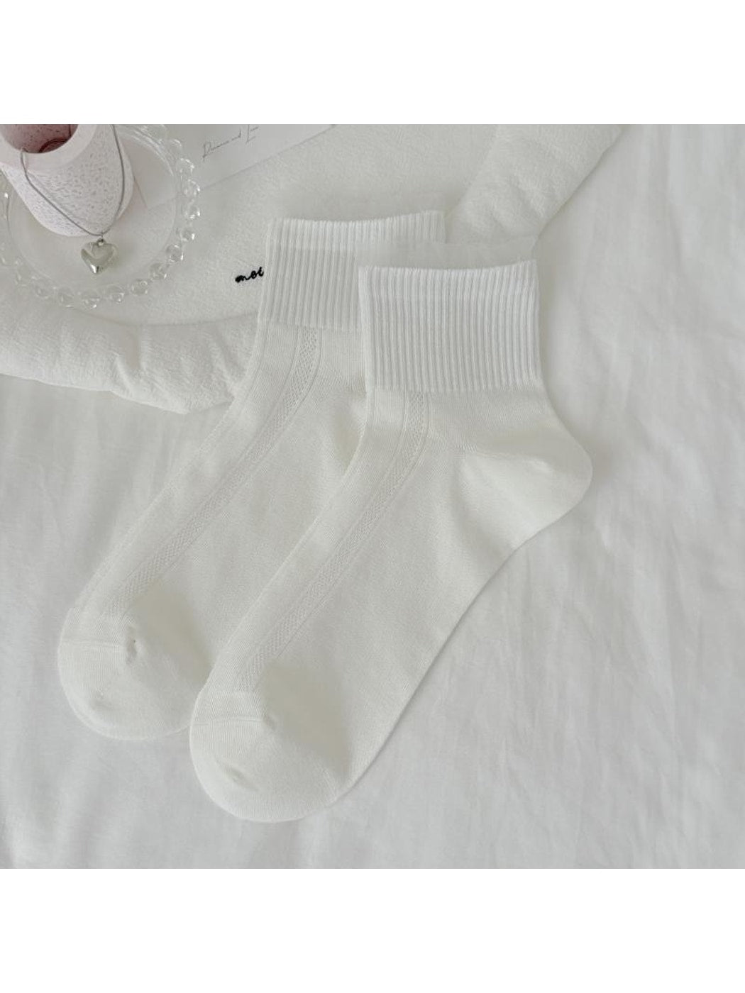 Rufia - Pastel Openwork Ruffle Crew Socks