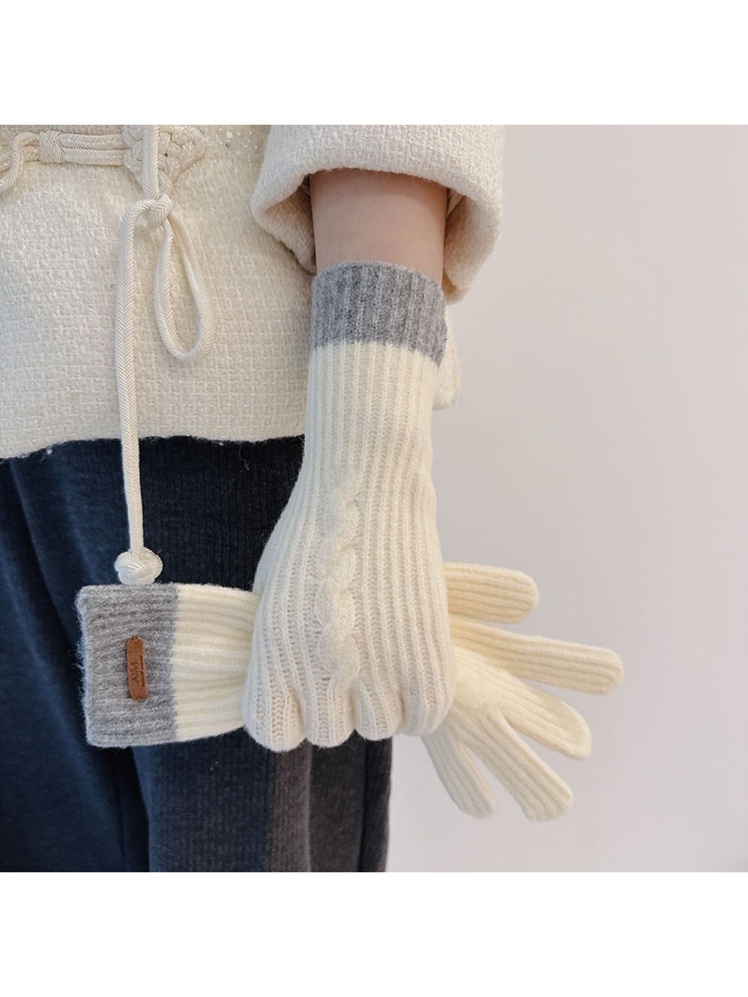 Gloving Colorblock Knit Winter Gloves showing color block detail and geometric pattern