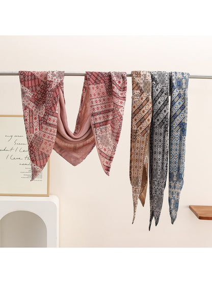 Scarvii - Fashion Floral Pattern Triangle Scarf