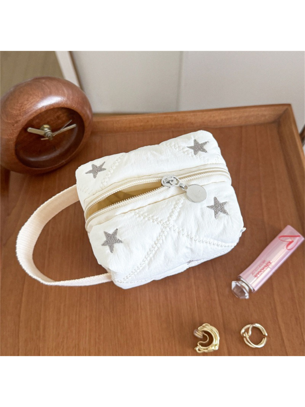 Close-up of Cosbai soft handle cosmetic bag showing the soft handle detail