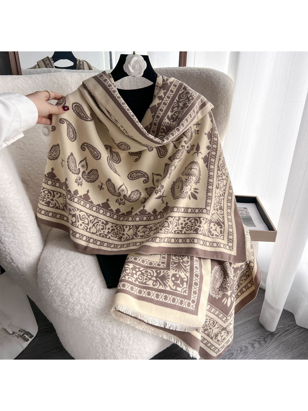 Scarvii - Boho Paisley Border Knit Scarf