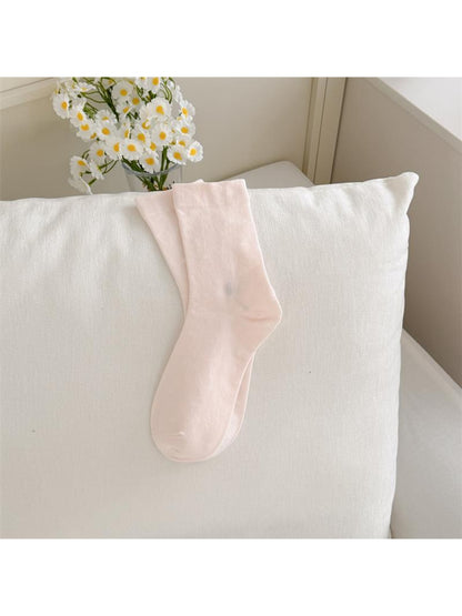 Rufia - Classic Bow and Plaid Pattern Crew Socks