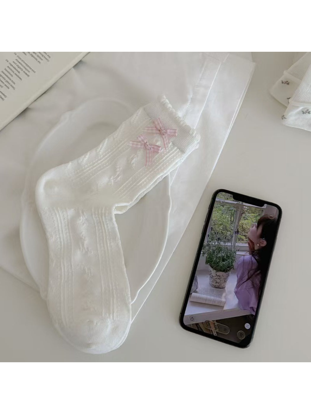 Rufia - Soft Floral Lace Crew Socks product image 4