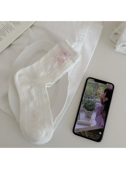 Rufia - Soft Floral Lace Crew Socks product image 4