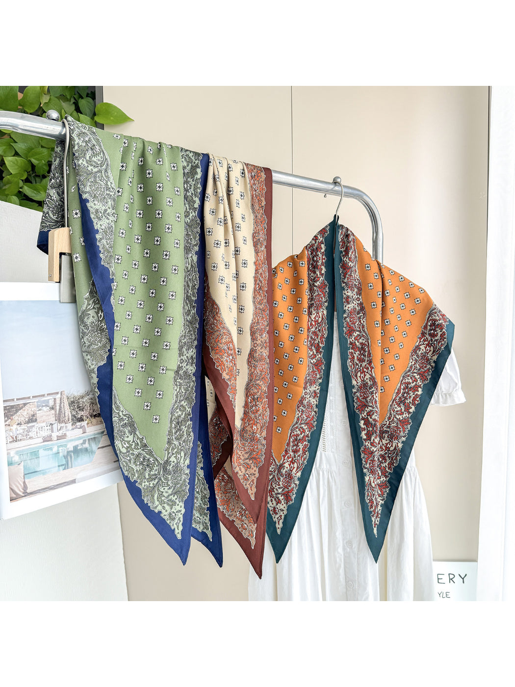 Scarvii - Vintage Floral Border Triangle Scarf