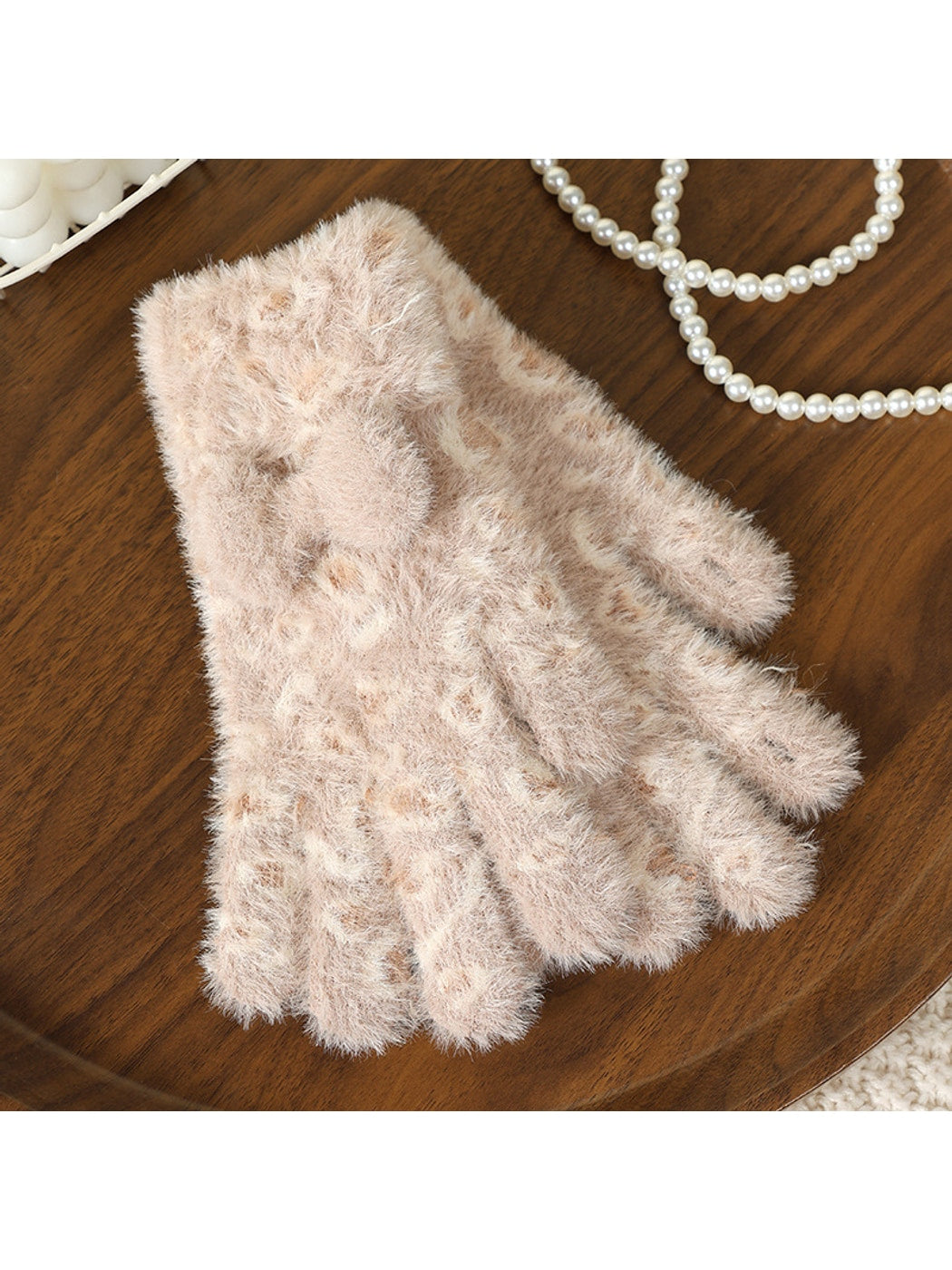 Gloving - Leopard Print Bow Accent Women's Gloves