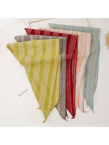 Scarvii - Pastel Floral Print Triangle Bandana