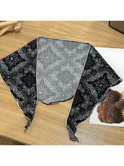 Scarvii - Simple Retro Printed Triangle Bandana