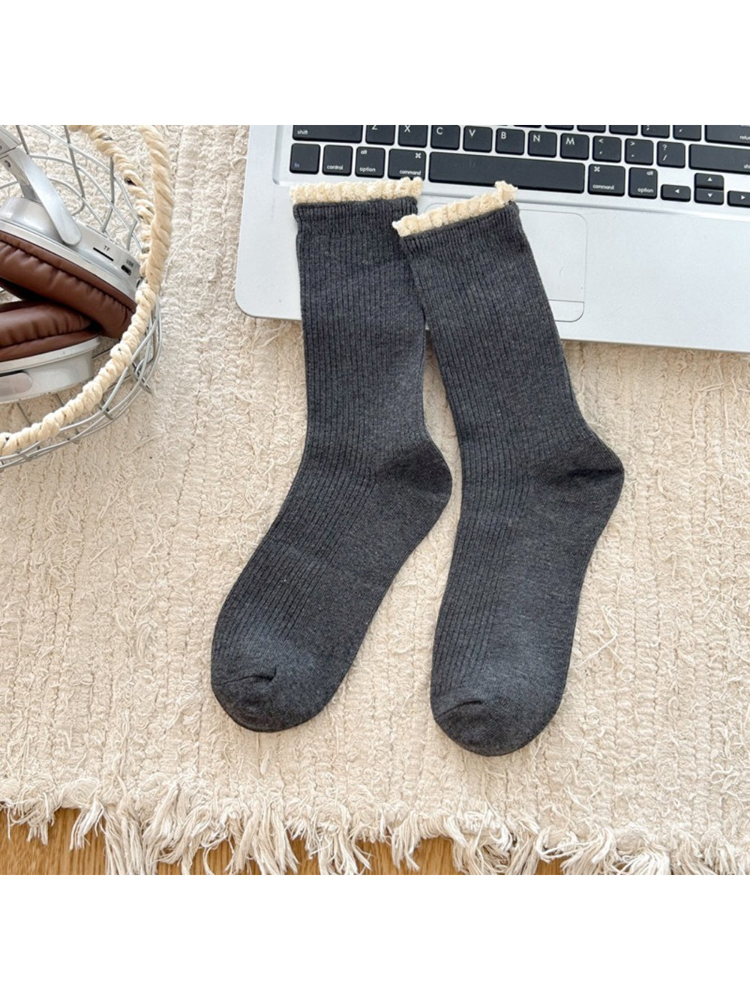 Rufia - Ribbed Lace Trim Crew Socks product image 7