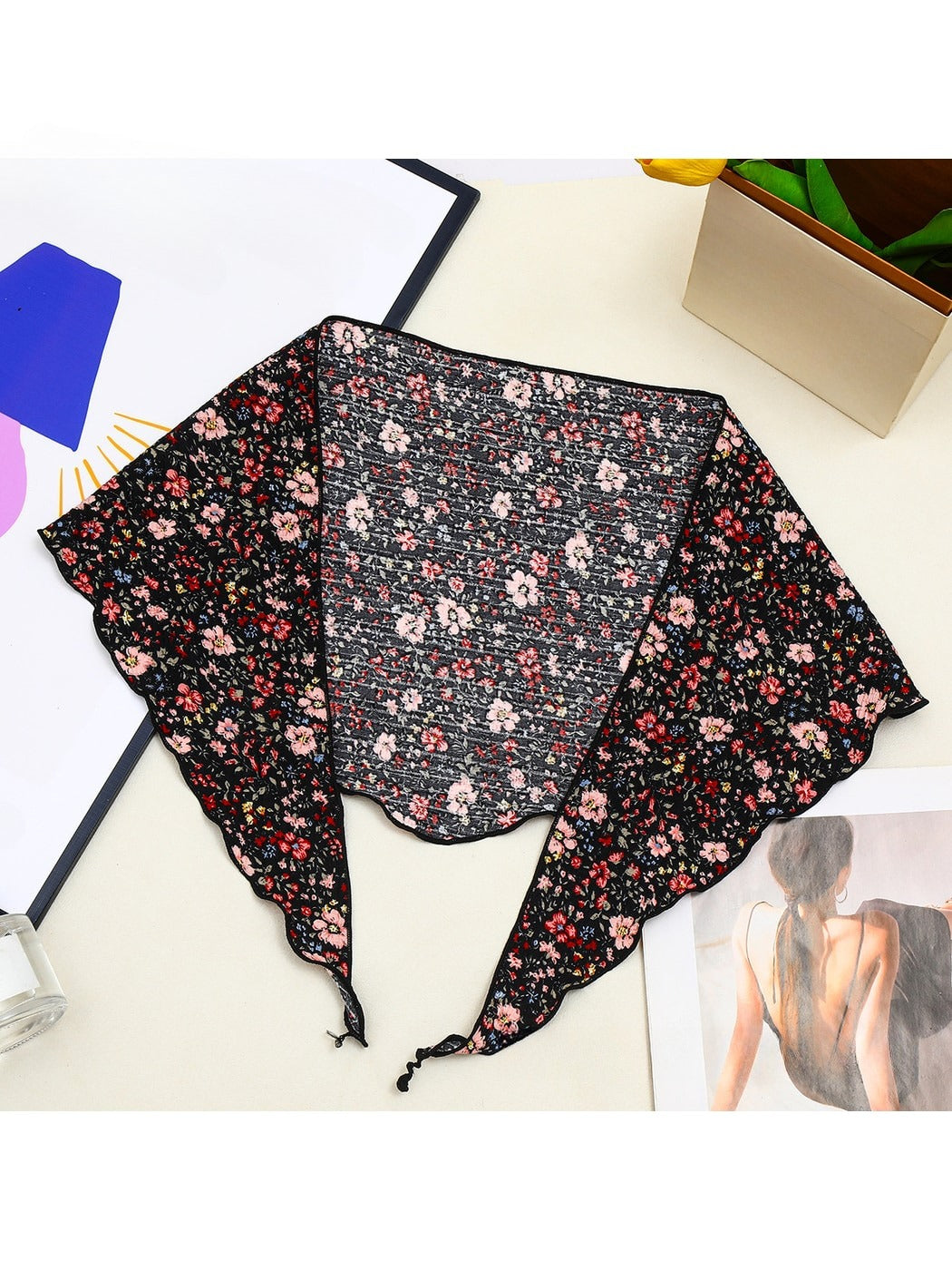 Scarvii - Romantic Floral Ruffled Triangle Bandana