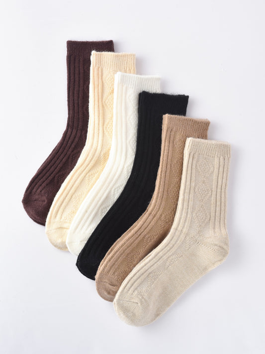 Rufia - Solid Diamond Pattern Mid-Calf Socks