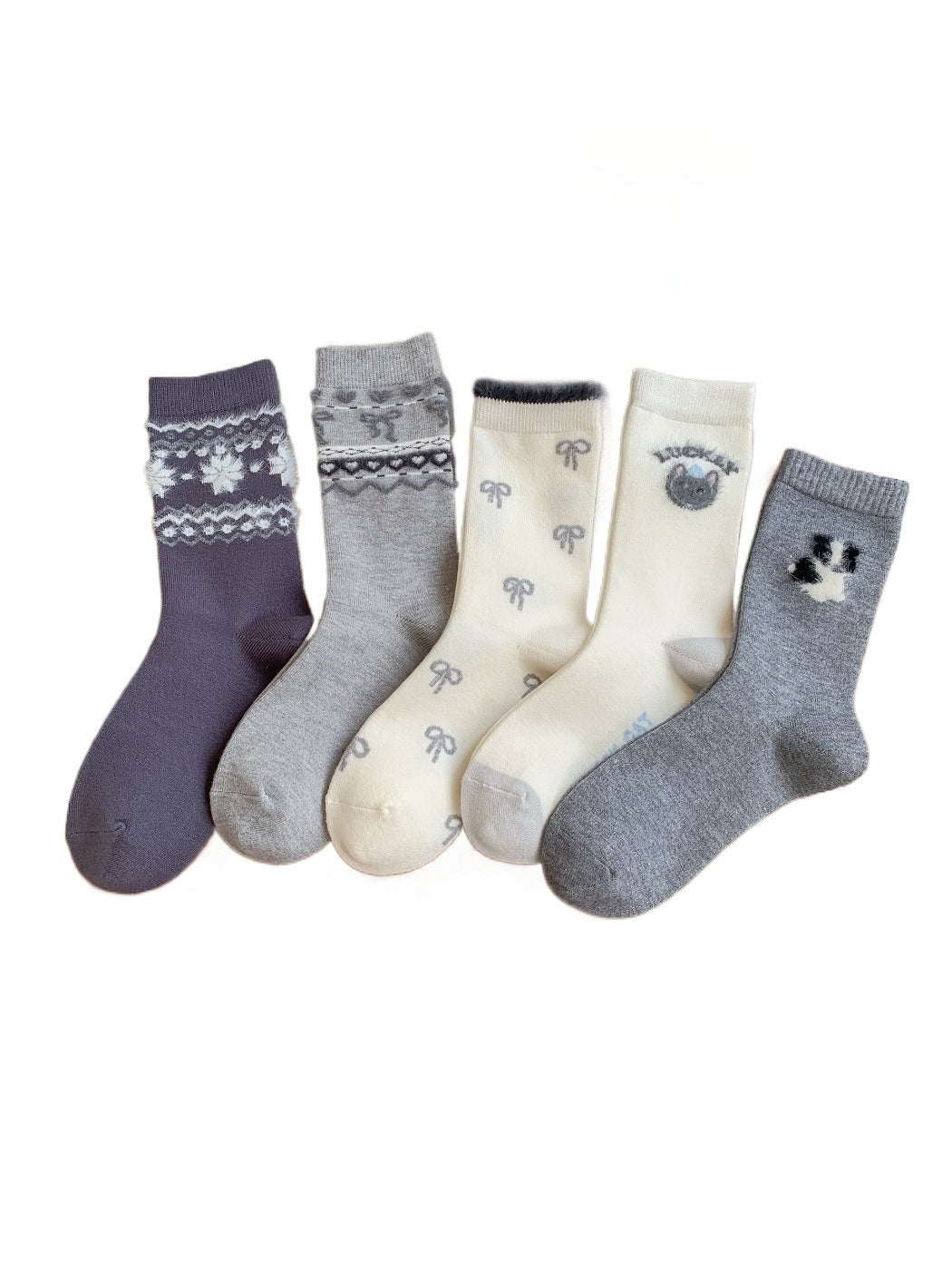Rufia – Plush Socks with Puppy & Bow Print