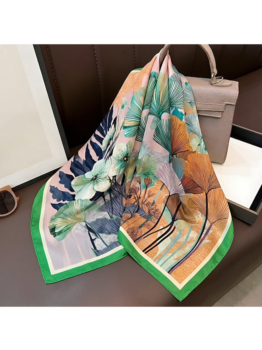 Scarvii - Fresh Sweet Patterned Fashion Square Scarf
