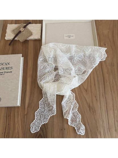 Scarvii - Scalloped Leaf Pattern Lace Bandana Scarf