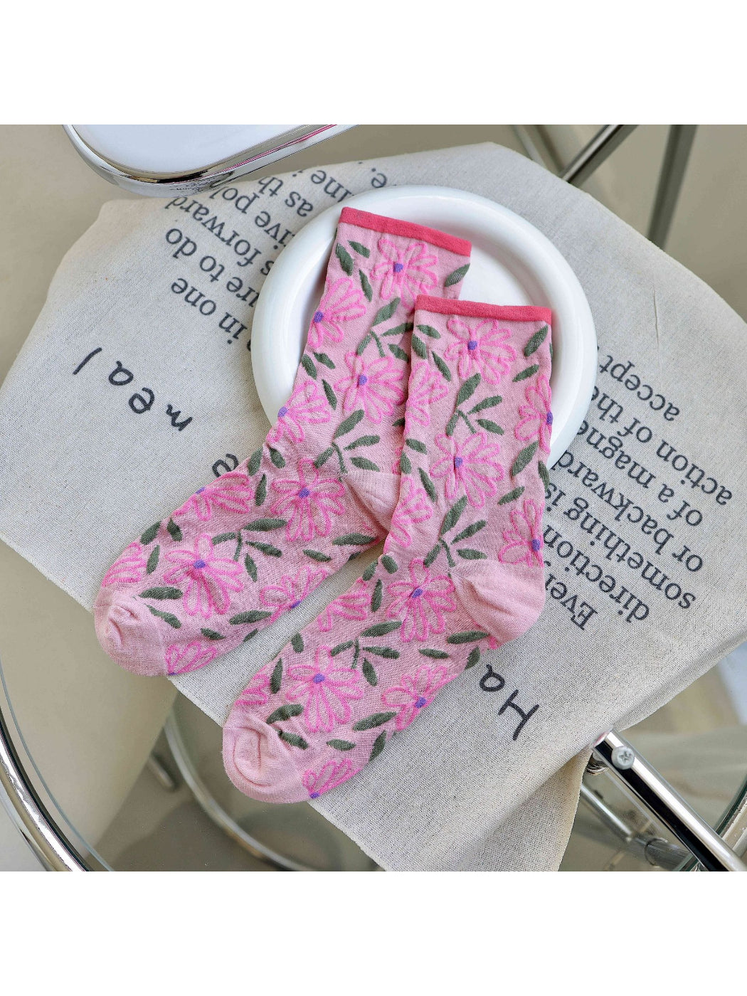 Rufia - Embroidered Floral Motif Crew Socks