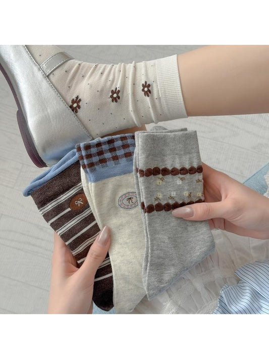 Rufia - Cute Floral and Bow Detail Crew Socks