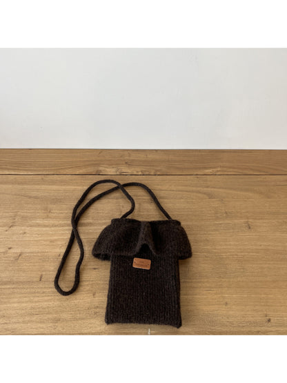 Cosbai - Ruffle Top Knit Crossbody Bag