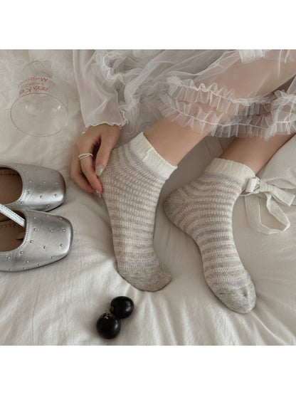 Rufia - Cute Polka Dot Ruffle Ankle Socks