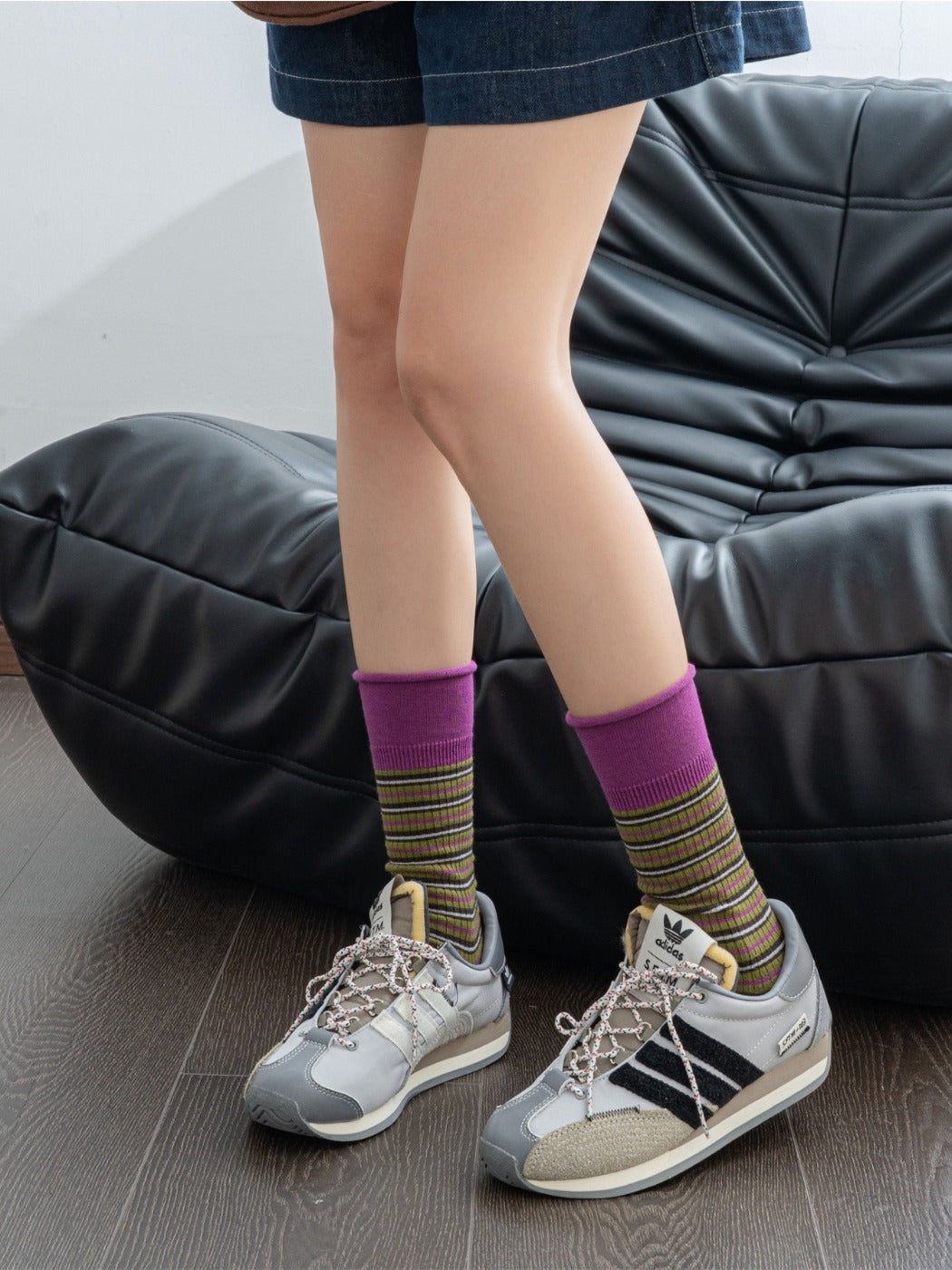 Rufia – Color-Block Retro Mid-Calf Socks