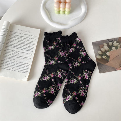 Rufia - Vintage Floral Lace Pattern Socks