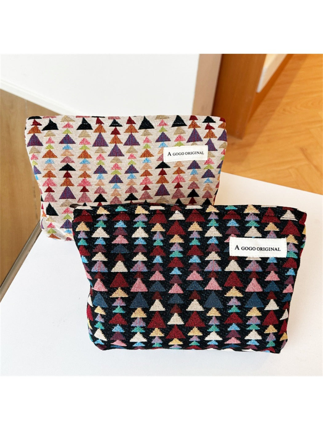Cosbai - Fun Pine-Print Zipper Pouch - Playful & Chic