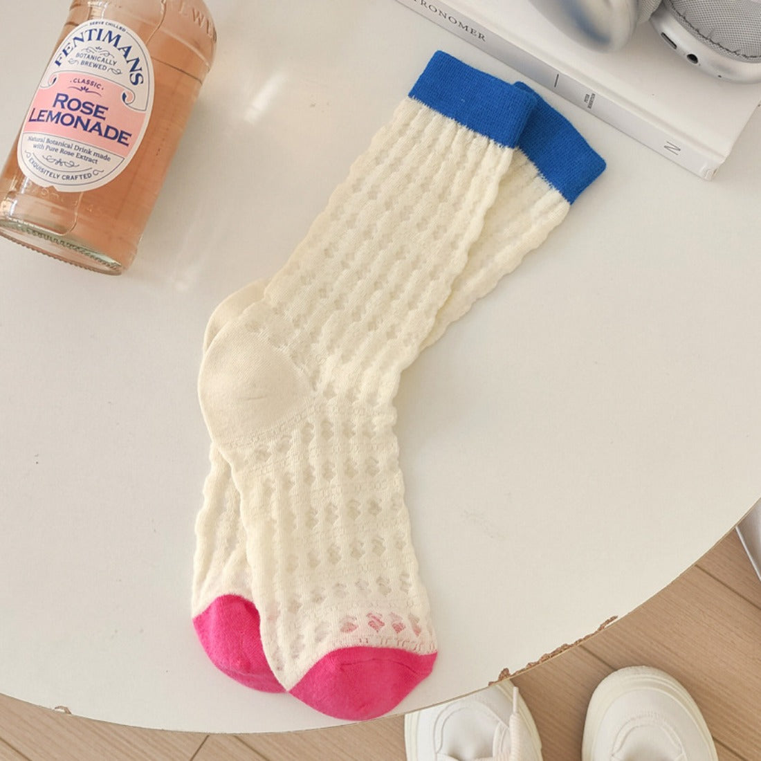 Rufia - Pastel Color-Blocked Mesh Socks