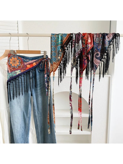 Scarvii - Printed Triangle Scarf