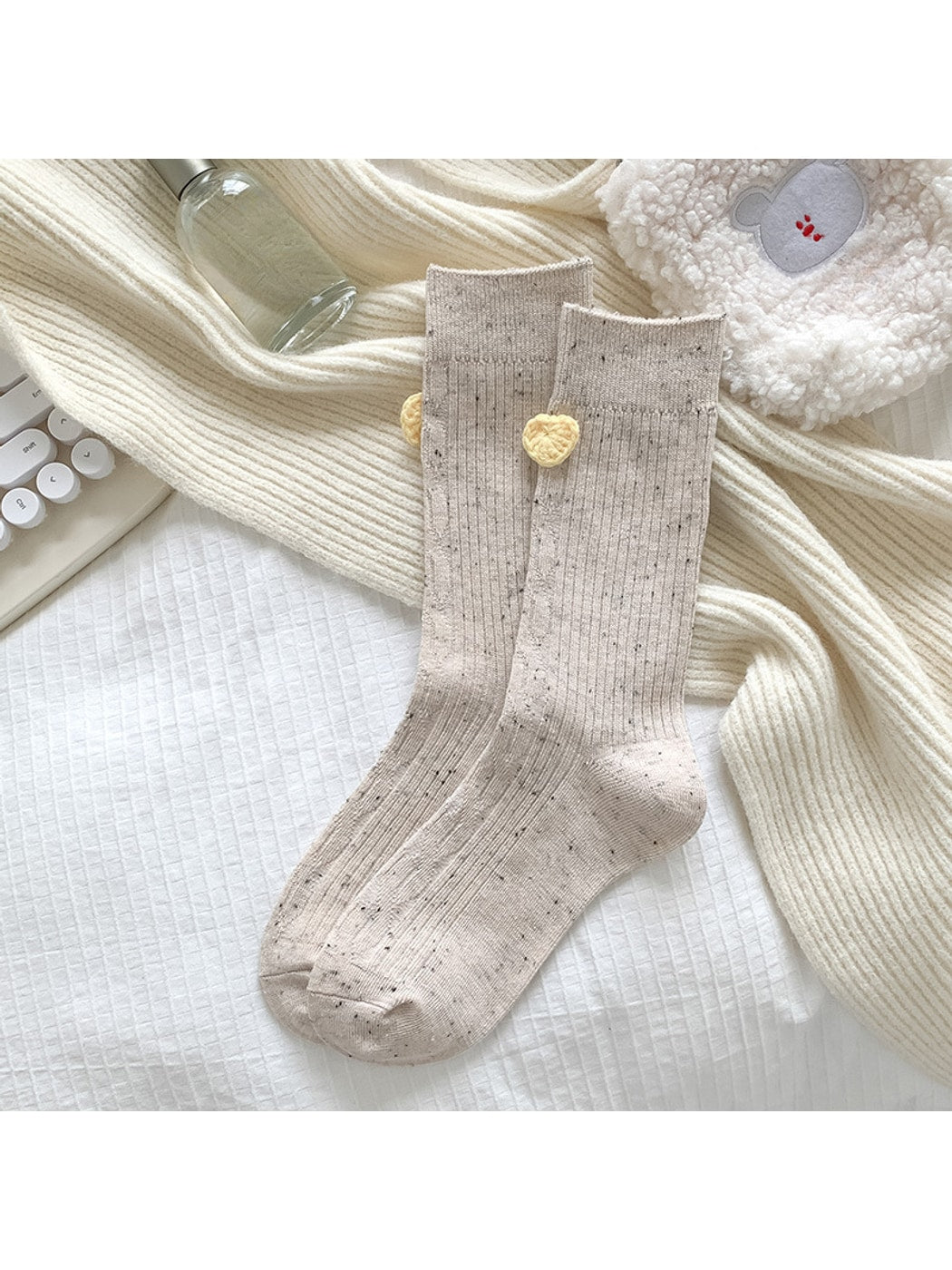 Rufia - Speckled Heart Accent Crew Socks