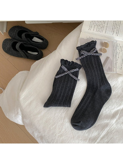 Rufia - Cross Pattern Bow Accent Ribbed Crew Socks