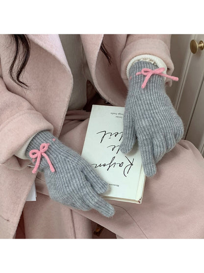 Gloving - Bow Accent Ribbed Wrist Coverage Gloves