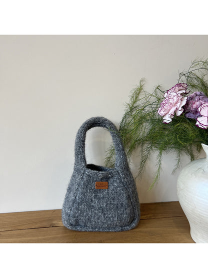 Cosbai - Ribbed Knit Hand Bag