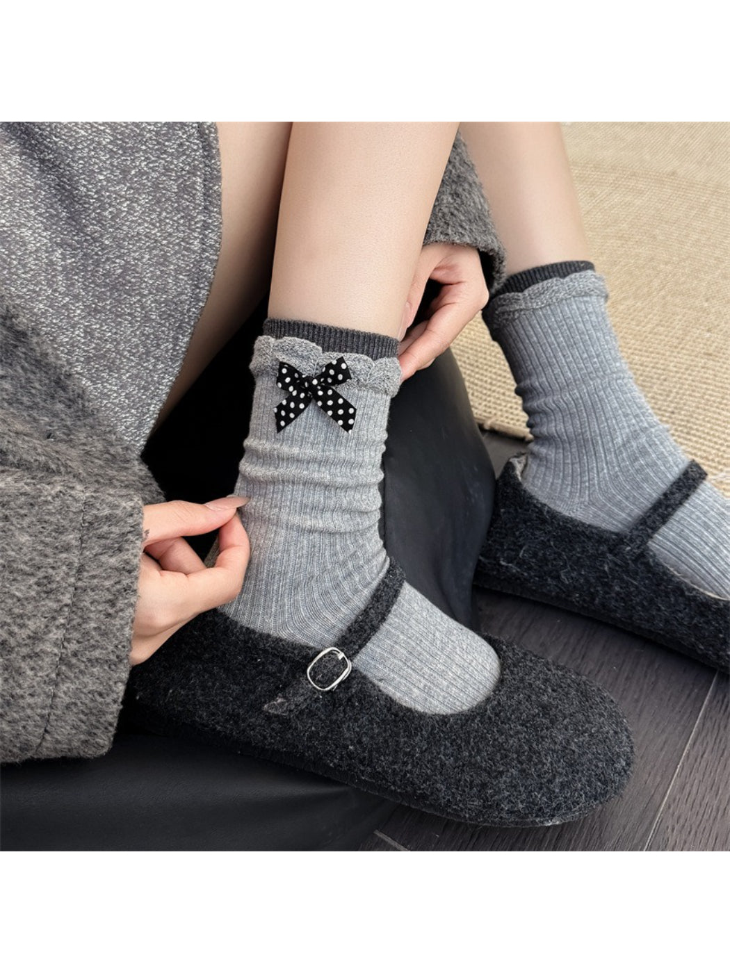 Rufia - Ribbed Stripe and Bow Detail Crew Socks product image 1
