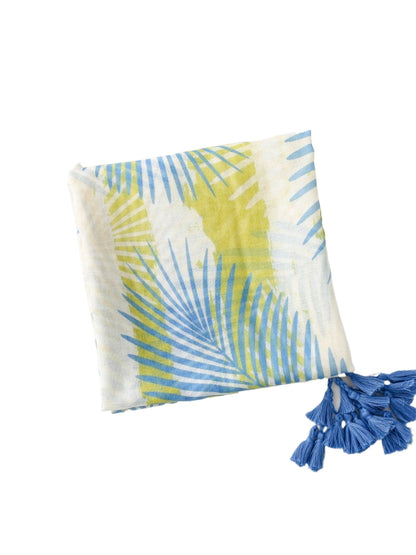 Scarvii - Travel Scarf with Plant Leaf Print