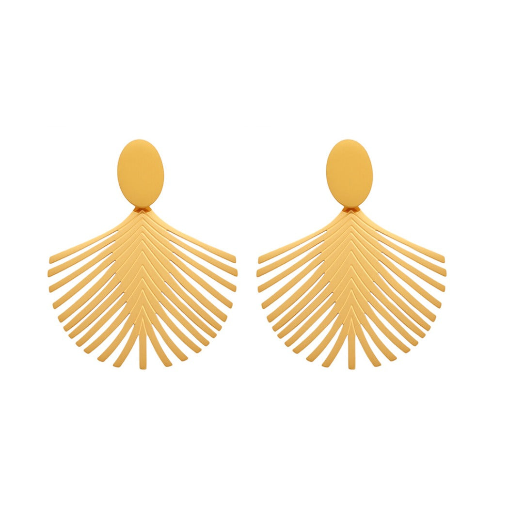 Earwish Golden Palm Leaf Earrings Shiny & Elegant with woven texture