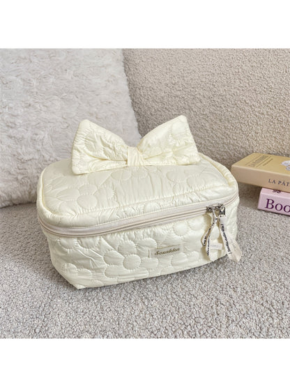 Cosbai - Quilted Bow Cosmetic Bag