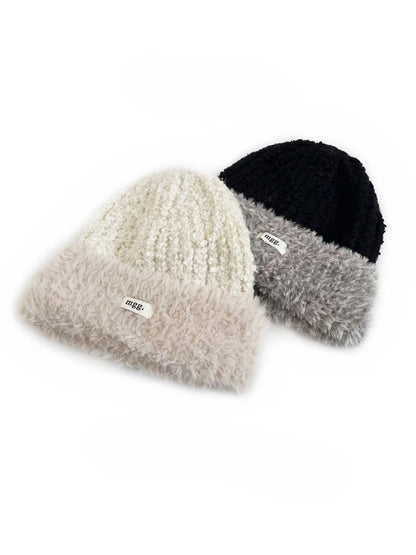 Haila – Fuzzy Contrast Trim Beanie