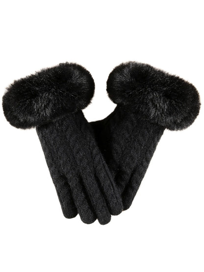 Gloving - Elegant Gloves with Fur Cuff