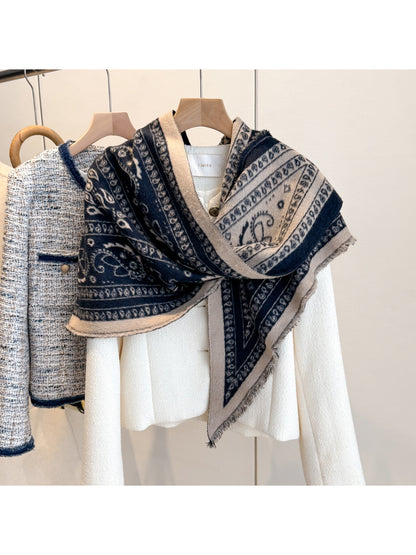 Scarvii - Vintage Paisley Triangle Shawl