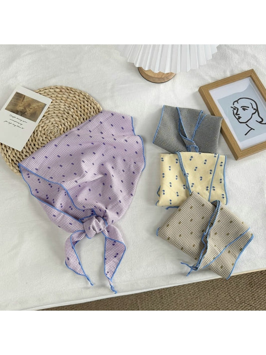 Scarvii - Retro Dot Trim Triangle Bandana