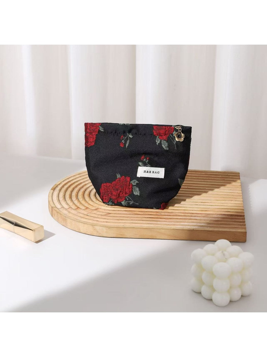 Cosbai - Rose Print Handheld Floral Makeup Bag