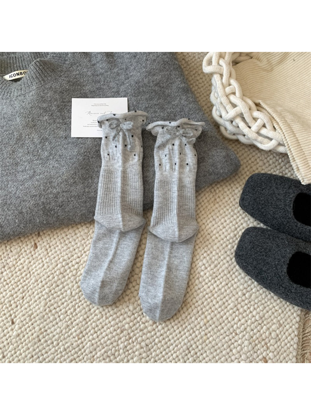 Rufia Ribbon Ruffle Dot Crew Socks product image