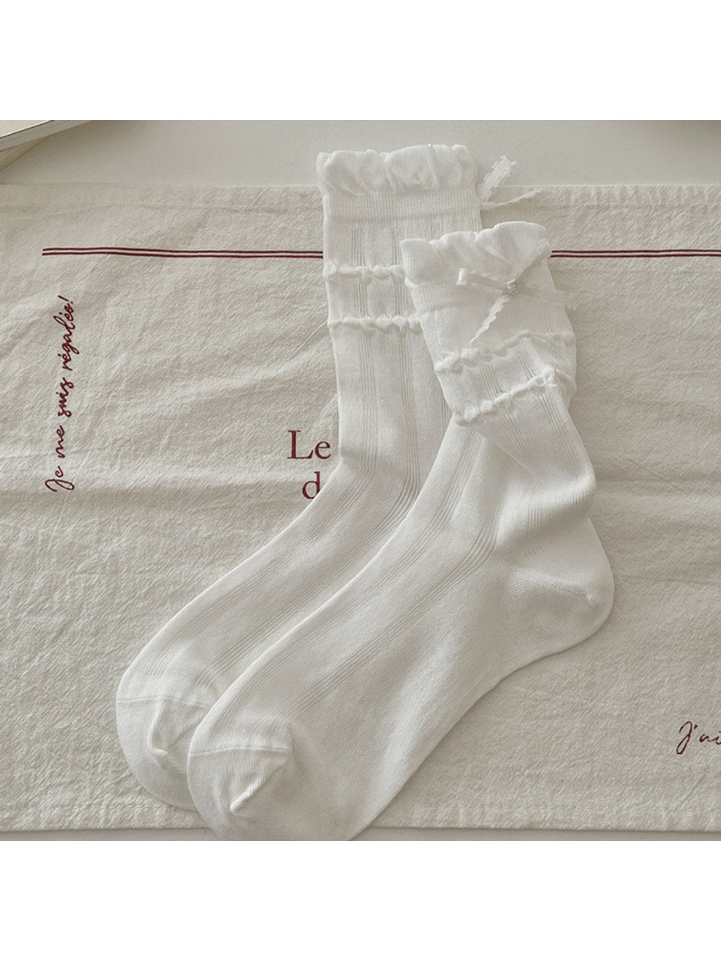 Rufia - Raised Bubble Stripe Bow Crew Socks